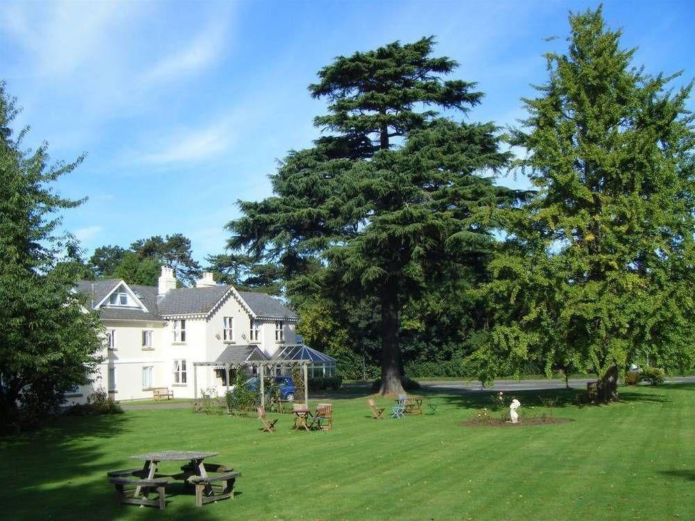 Charlton Kings Hotel Cheltenham Exterior photo